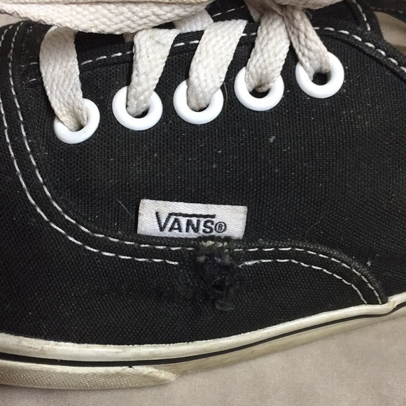 Black authentic Vans - Picture 3 of 4